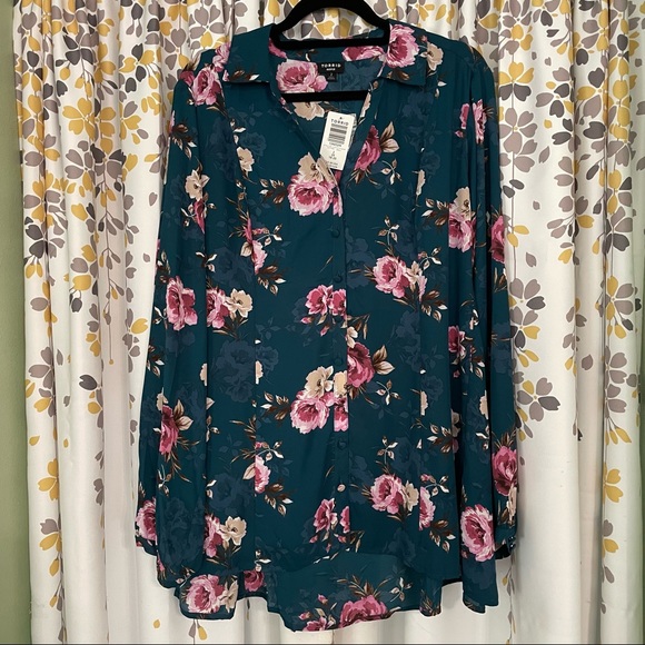 NWT! Torrid teal floral Georgette fit & flare blouse - Picture 4 of 14